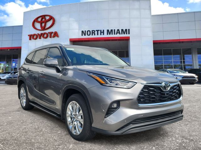 2026 Toyota Highlander Hybrid SUV 