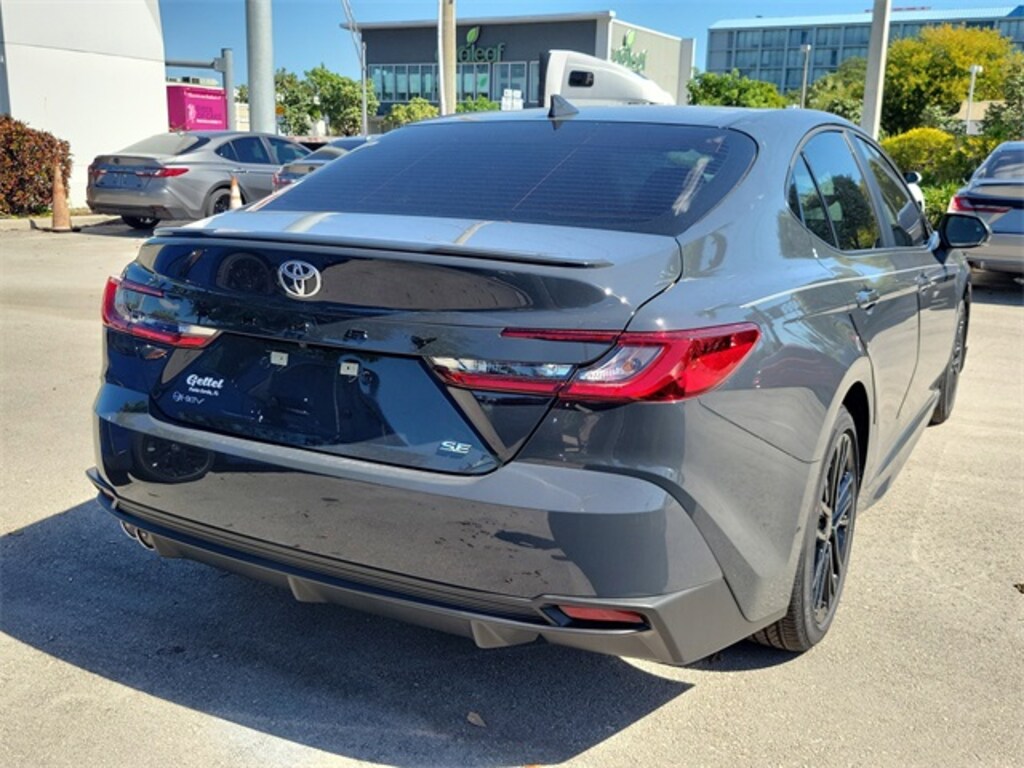 New 2026 Toyota Camry SE Sedan