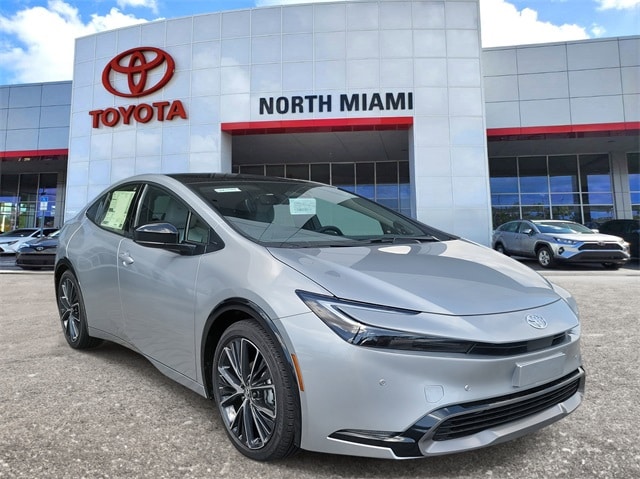 2025 Toyota Prius Hatchback 