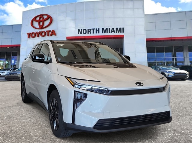 2026 Toyota bZ XLE's photo