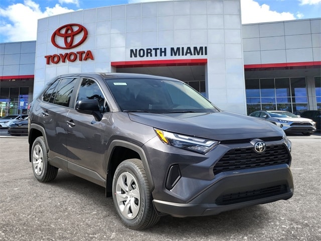 2025 Toyota RAV4 SUV 