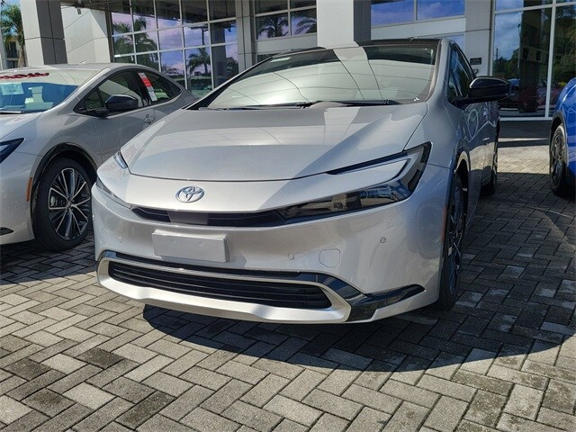 2026 Toyota Prius Plug-in Hybrid XSE photo 2