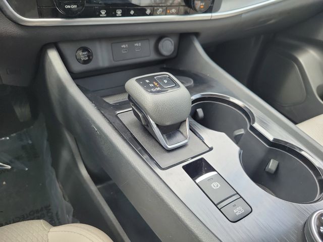 2025 Nissan Rogue SV - Photo 20
