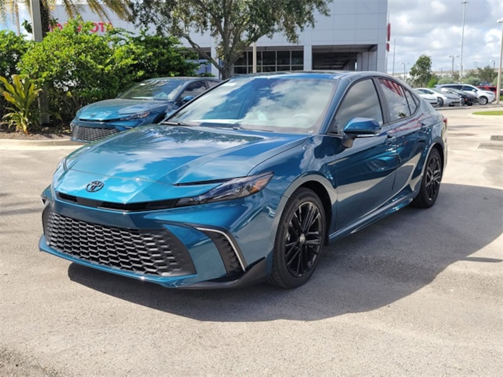New 2026 Toyota Camry SE Sedan