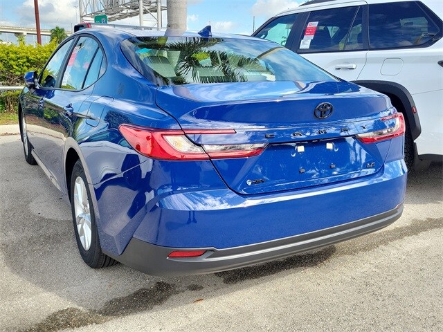 2026 Toyota Camry LE photo 3