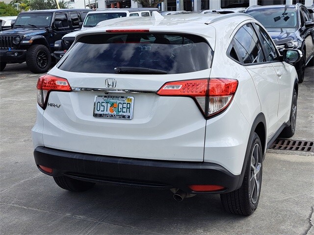 2022 Honda HR-V EX-L photo 2