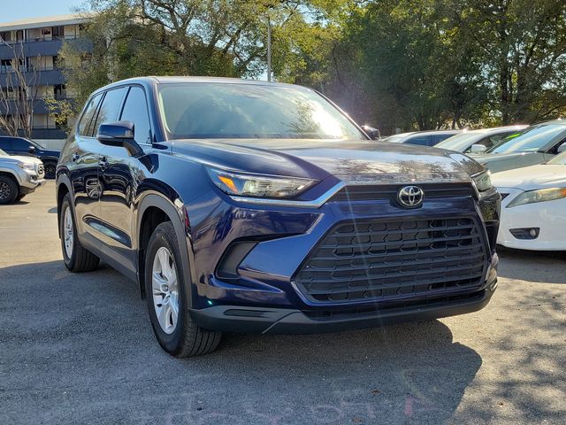 2025 Toyota Grand Highlander LE