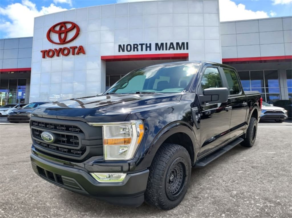 Used 2022 Ford F-150 XL Truck SuperCrew Cab