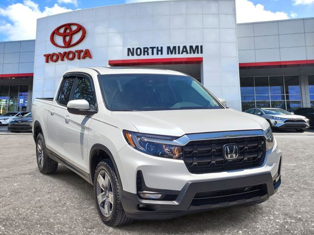 2025 Honda Ridgeline RTL AWD's photo