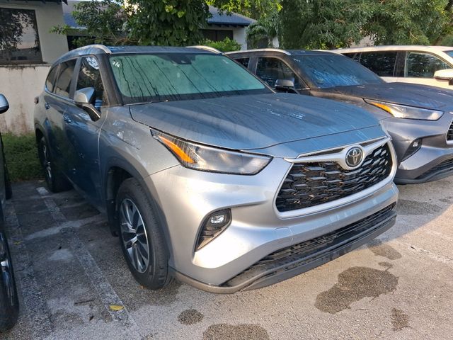 2024 Toyota Highlander