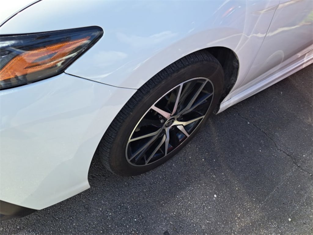 Used 2023 Toyota Camry SE Sedan