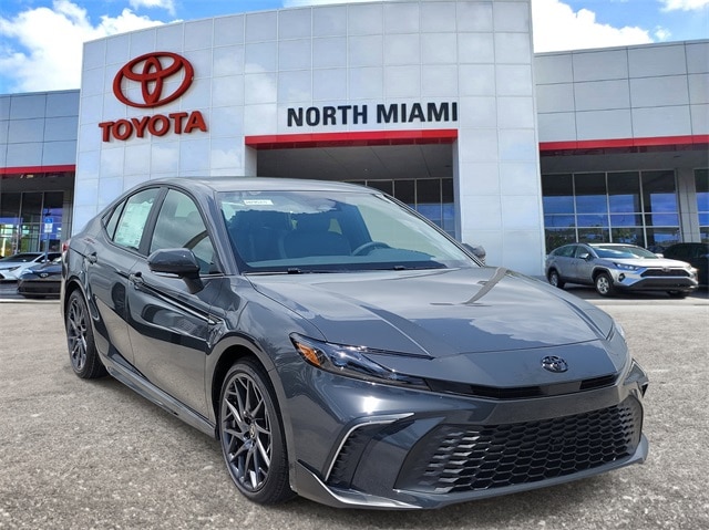 2025 Toyota Camry Sedan 