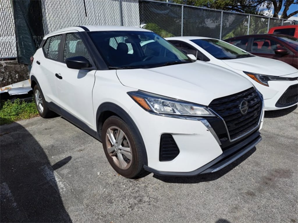 Used 2021 Nissan Kicks S SUV