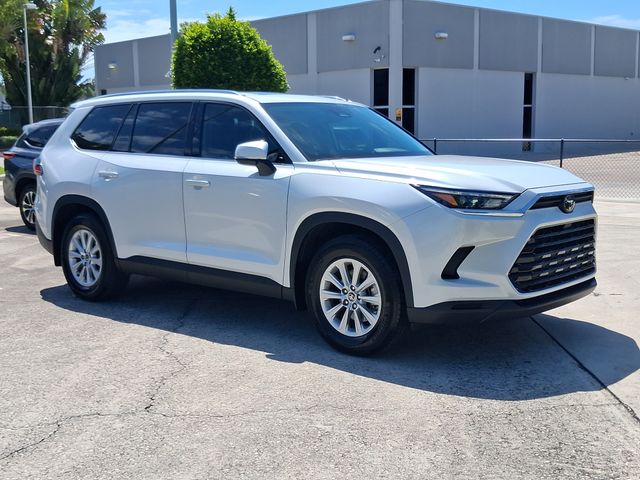 2026 Toyota Grand Highlander Hybrid SUV 