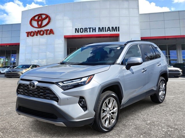 2023 Toyota RAV4 Limited photo 2
