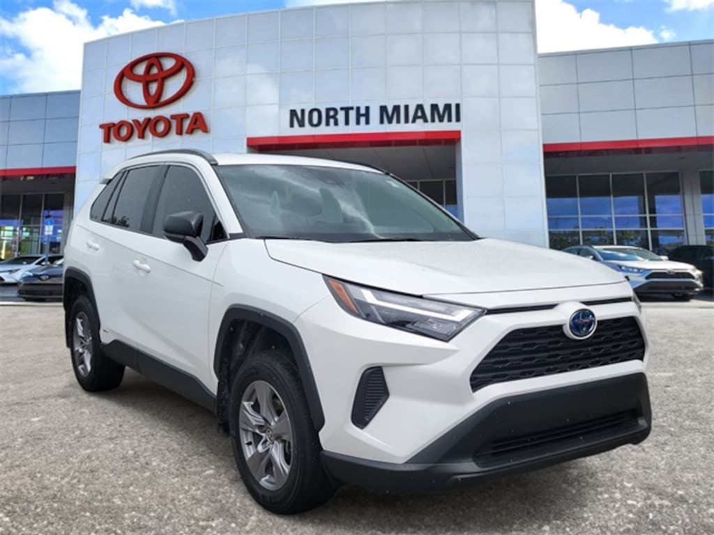Used 2024 Toyota RAV4 Hybrid LE SUV