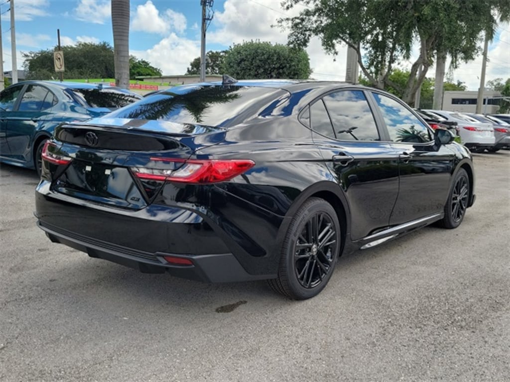 New 2026 Toyota Camry SE Sedan