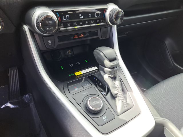 2025 Toyota RAV4 Woodland Edition - Photo 20
