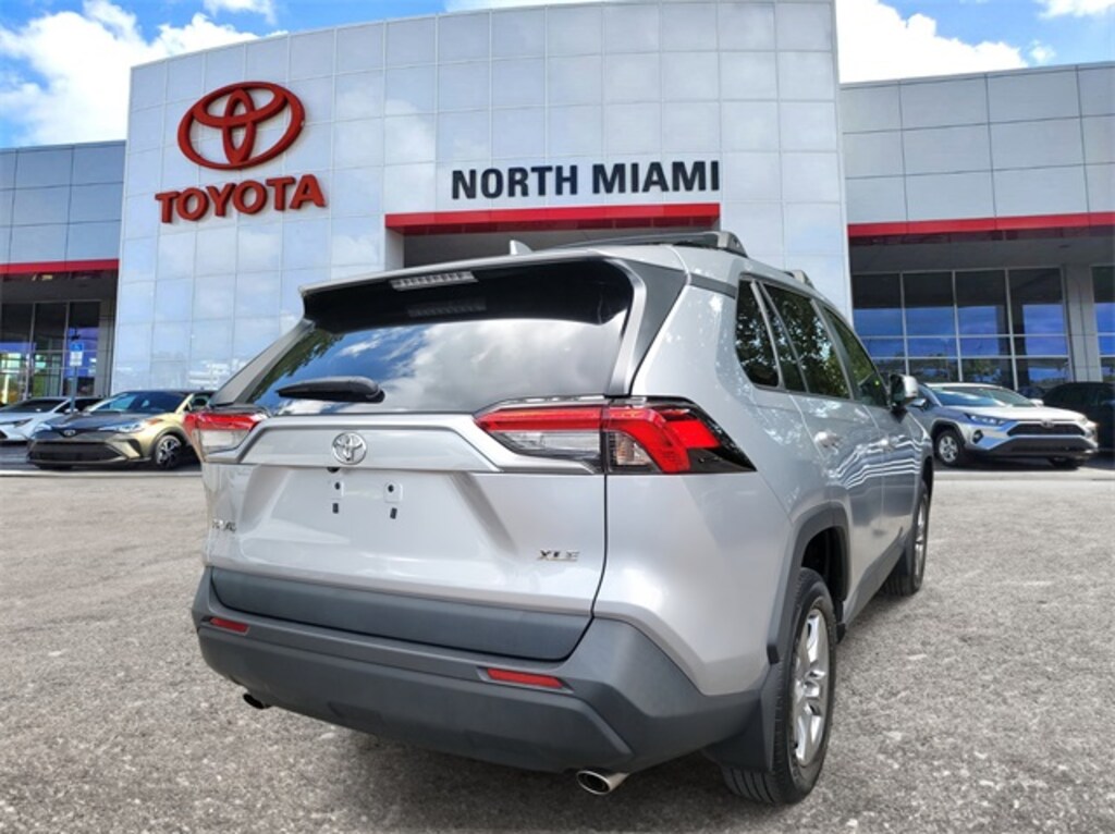 Used 2024 Toyota RAV4 XLE SUV