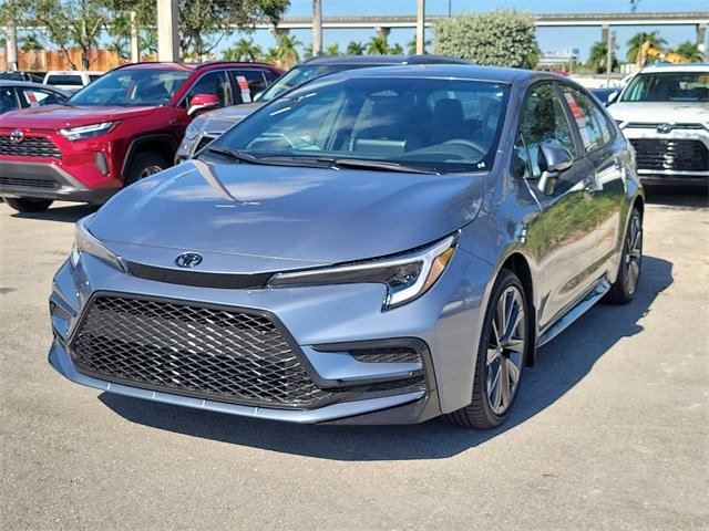 2026 Toyota Corolla SE photo 3