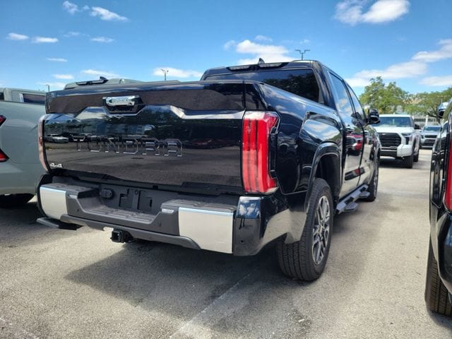 2026 Toyota Tundra Limited - Photo 4