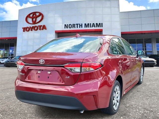 2023 Toyota Corolla LE photo 4