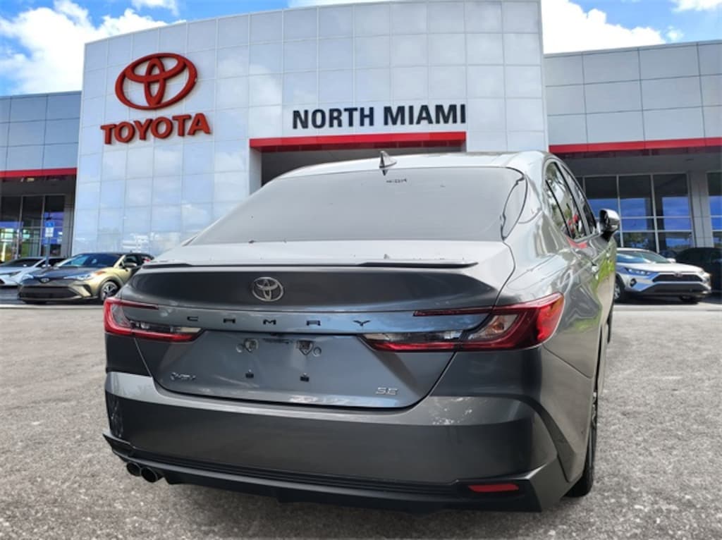 Used 2025 Toyota Camry SE Sedan