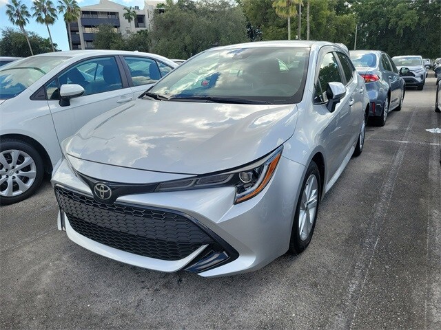 2022 Toyota Corolla SE photo 2
