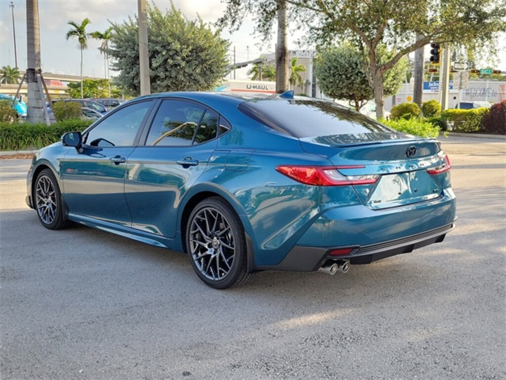 Used 2025 Toyota Camry SE Sedan