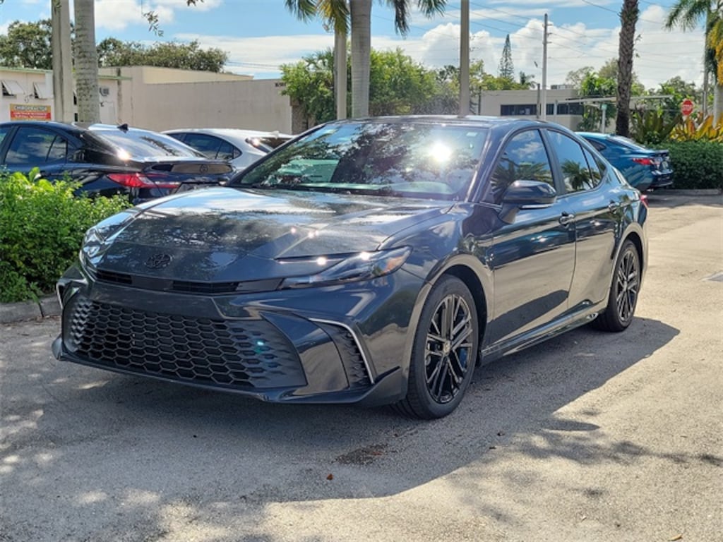 New 2026 Toyota Camry SE Sedan