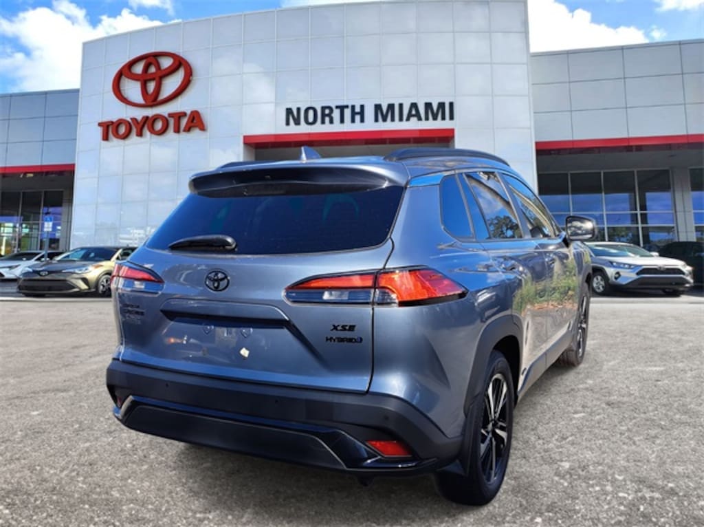 Used 2024 Toyota Corolla Cross Hybrid Hybrid XSE SUV