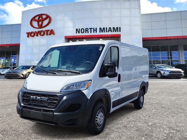 2024 Ram ProMaster 1500 Cargo Van photo 2