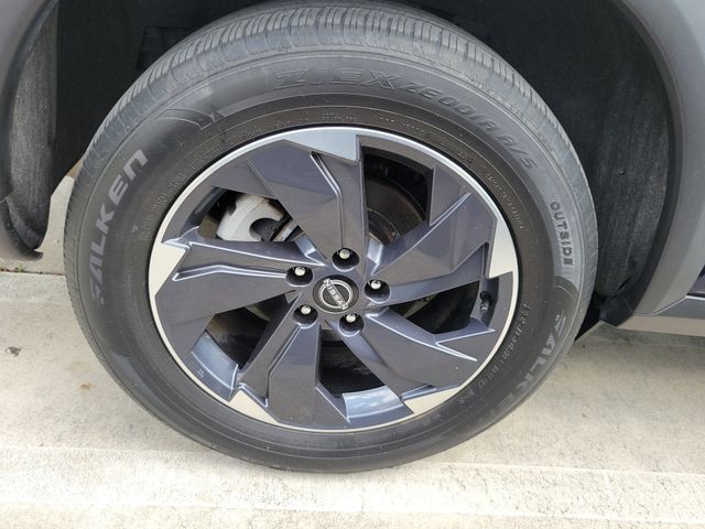 Photo 4