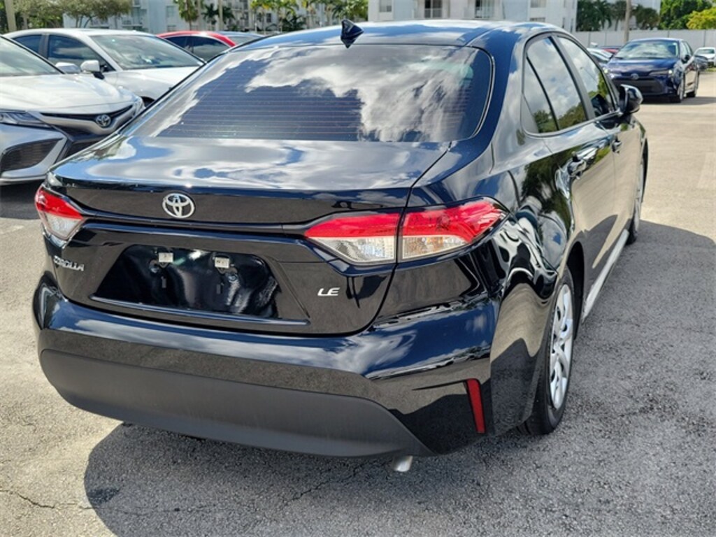 Used 2024 Toyota Corolla LE Sedan