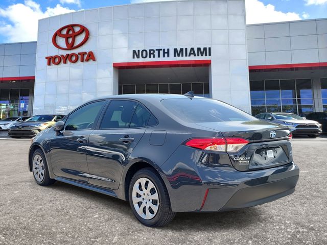 2025 Toyota Corolla LE - Photo 3