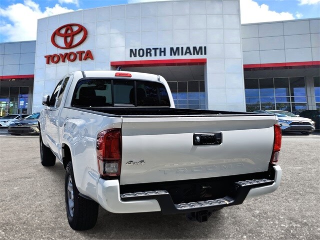 2023 Toyota Tacoma SR photo 3