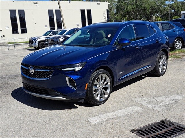 2023 Buick Envision Avenir photo 2