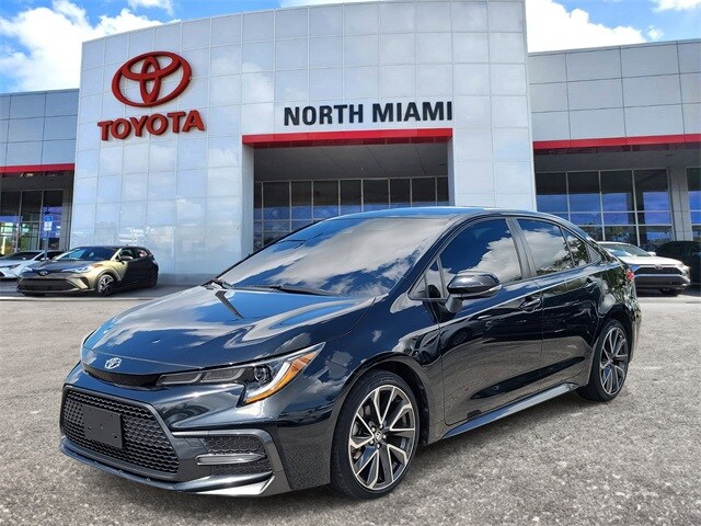 2021 Toyota Corolla SE photo 2