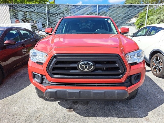2022 Toyota Tacoma SR photo 2
