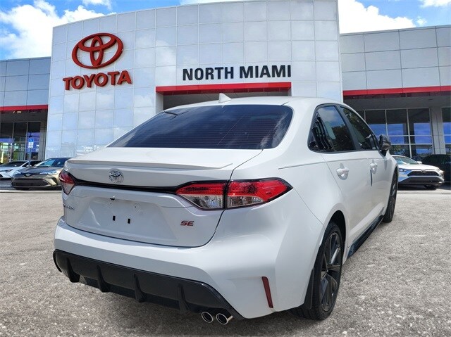 2025 Toyota Corolla SE photo 4