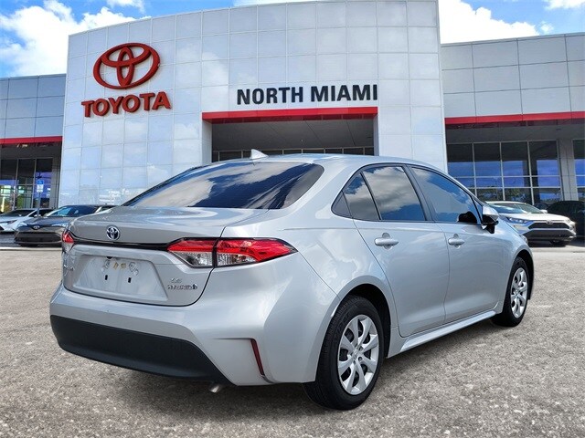 2024 Toyota Corolla XLE LE Premium SE photo 4