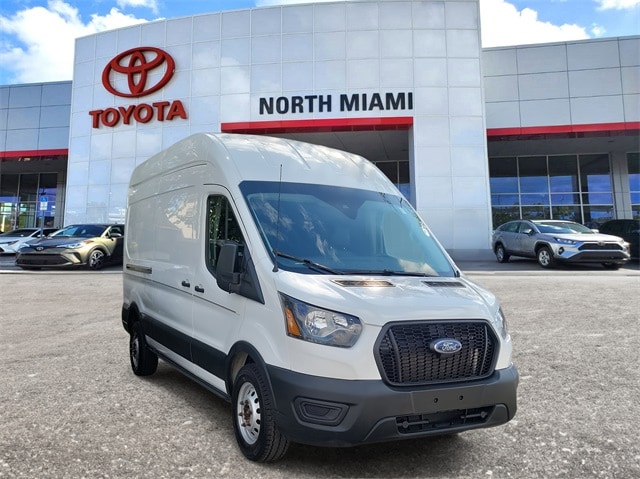2023 Ford Transit Van Base's photo