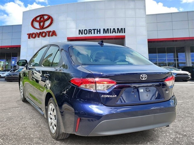 2024 Toyota Corolla LE photo 3