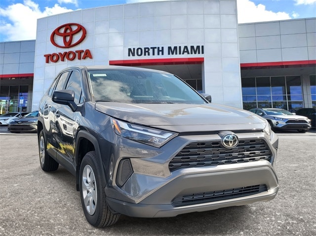 2025 Toyota RAV4 SUV 