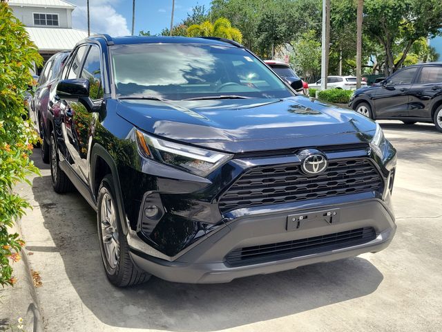 2025 Toyota RAV4 Hybrid SUV 