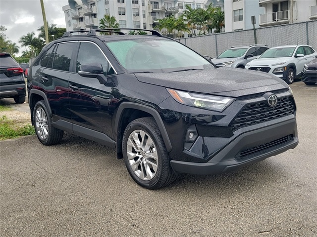 2025 Toyota RAV4 XLE Premium