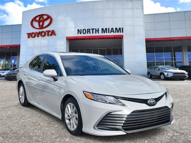 2024 Toyota Camry Sedan 