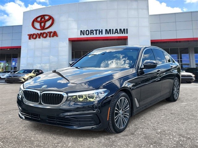 2019 Bmw 530i Sedan photo 2