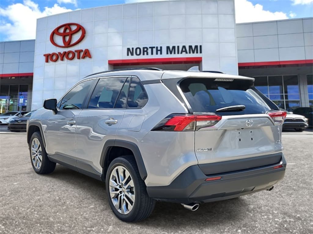 Used 2022 Toyota RAV4 XLE Premium SUV