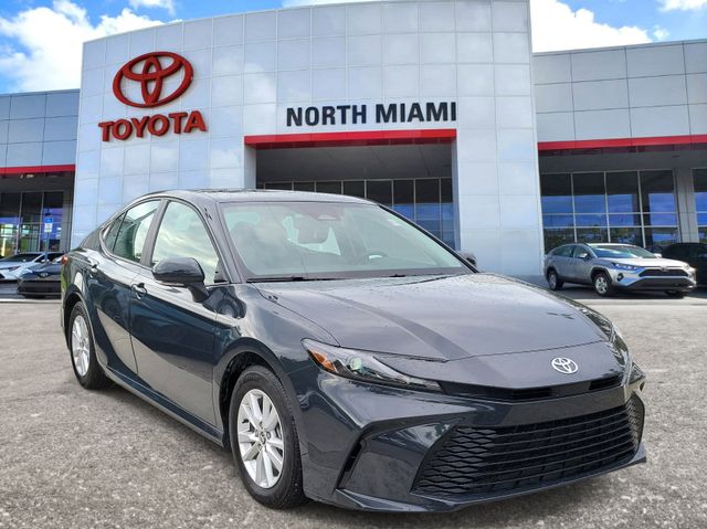 2025 Toyota Camry Sedan 